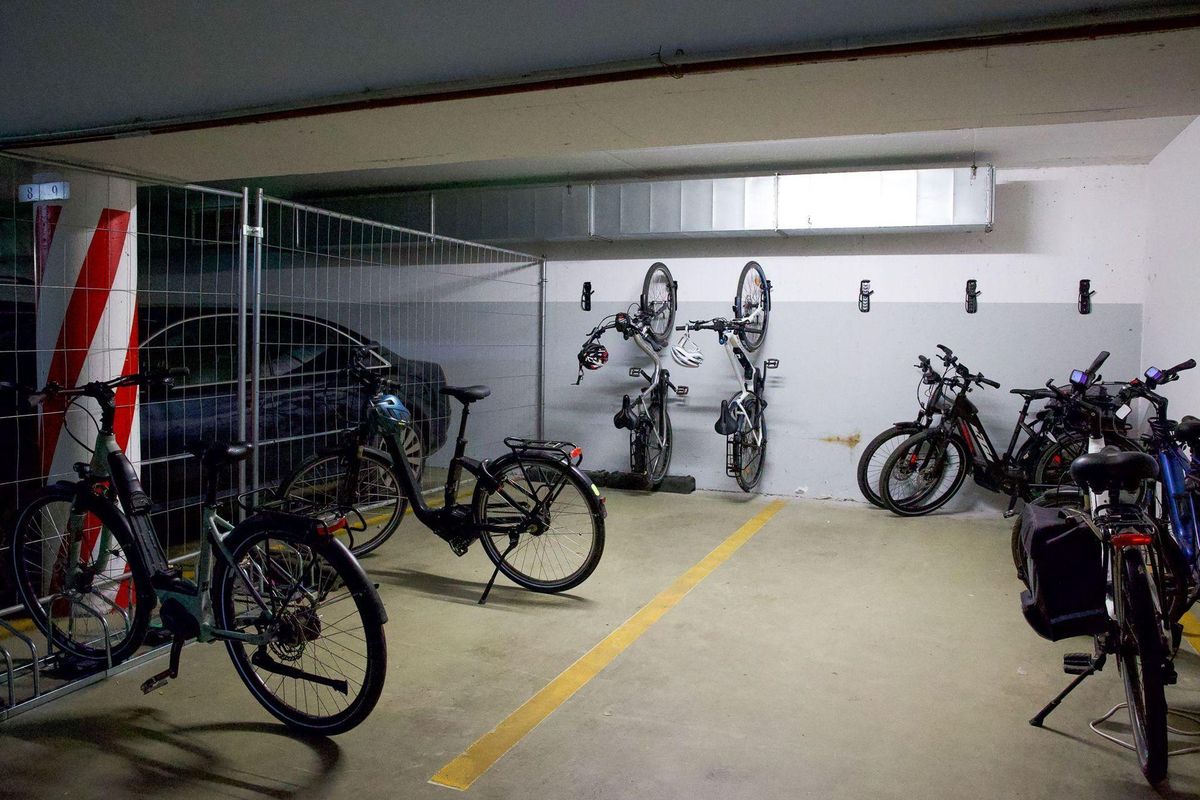 kerekpartarolas az egyik balaton bike hotelben.jpg